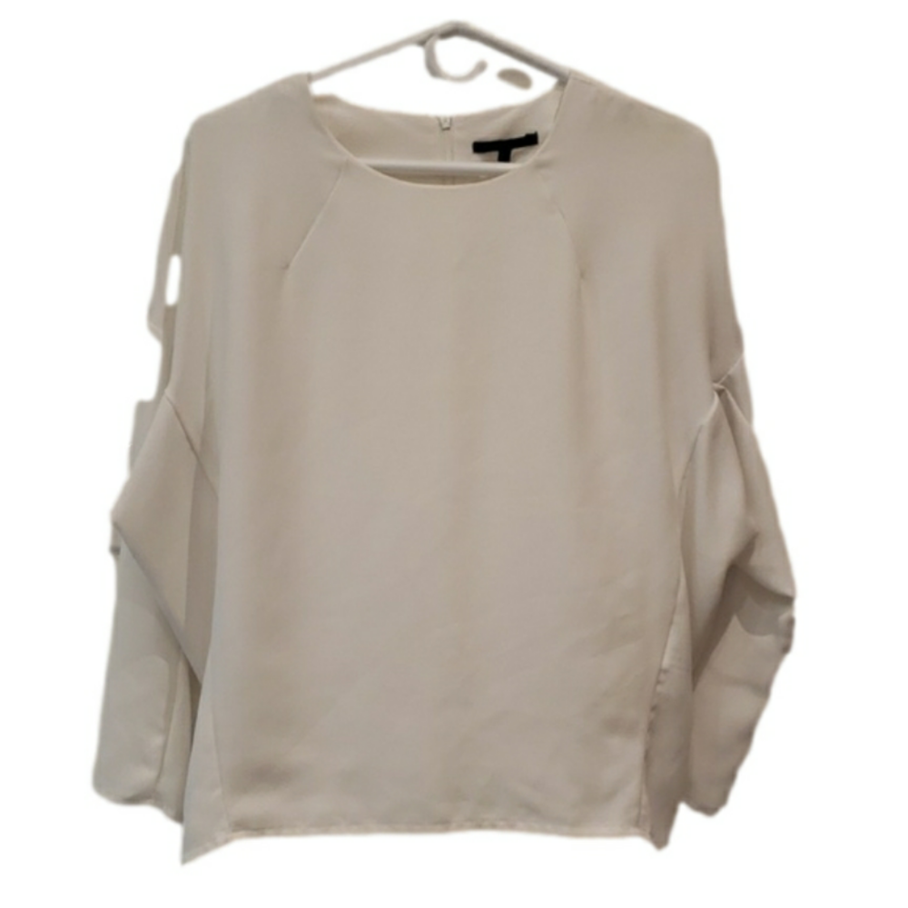 SILVIAN Heach Blouse White Women's Medium Gold Button at Wrist Size Medi…